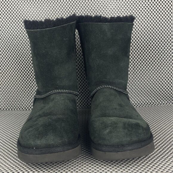 UGG Bailey Bow II Boots Womens Size 7 Black Leather Sheepskin Pull On Winter - Picture 5 of 12